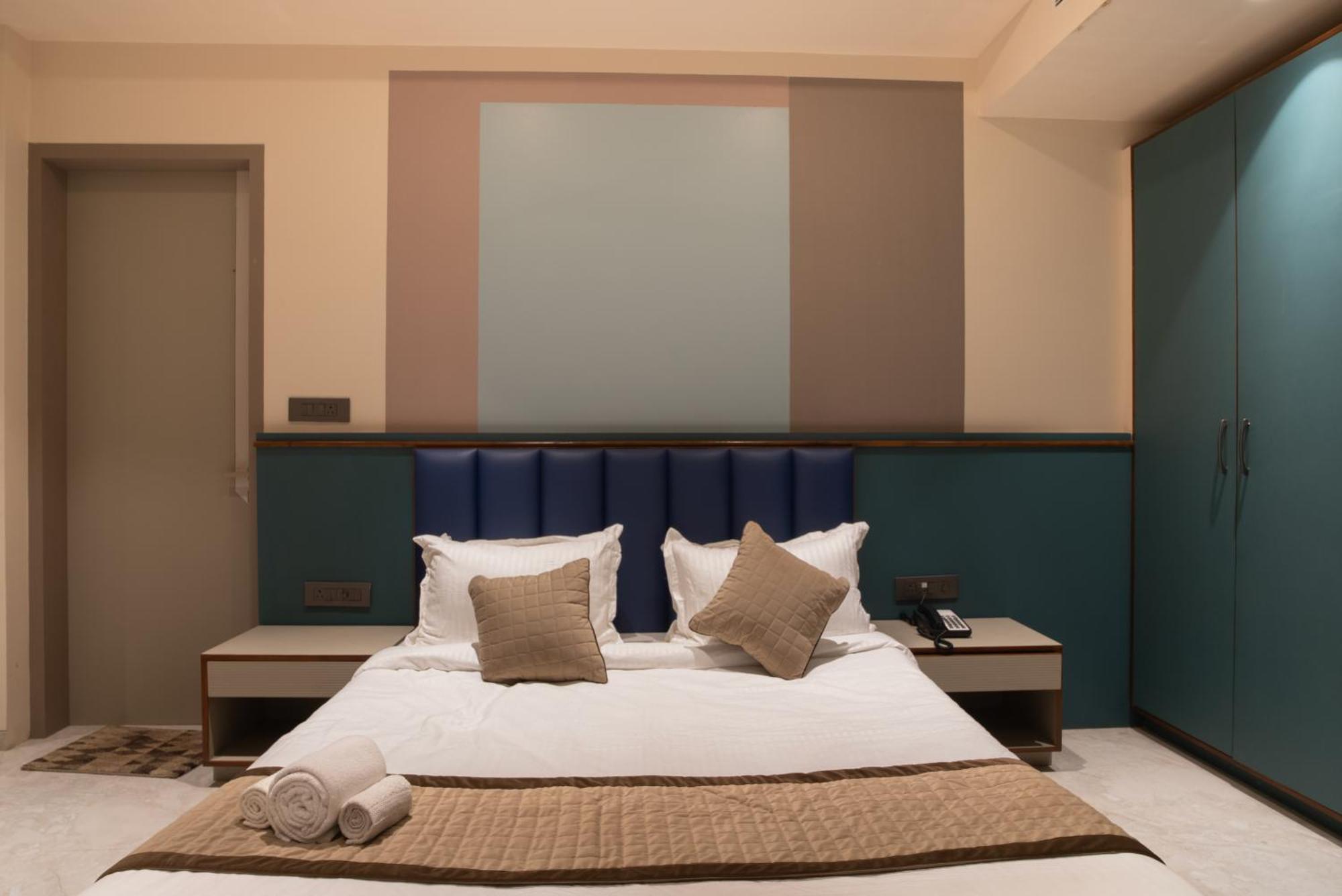 Hotel Shagun Farm Rāipur Екстериор снимка